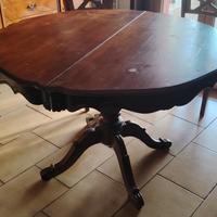 Tavolo rotondo in legno massiccio allungabile