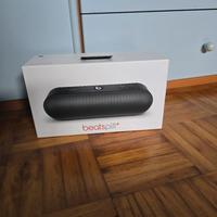 Beats Pill