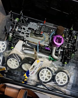 Auto a scoppio più accessori