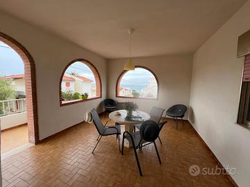 Casa vacanza mt 30 spiaggia Punta Braccetto