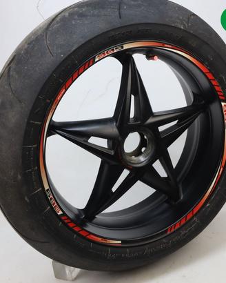 Cerchio posteriore MV AGUSTA F4 750