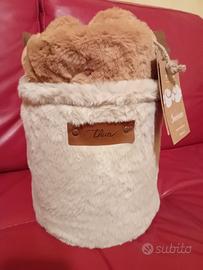 Thun cesto con plaid 