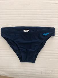 Costume arena blu mai usato taglia 44