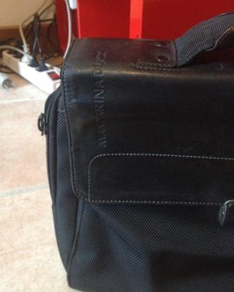 Borsa 24 ore mandarina duck