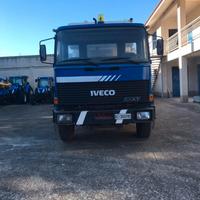 Iveco 330-35