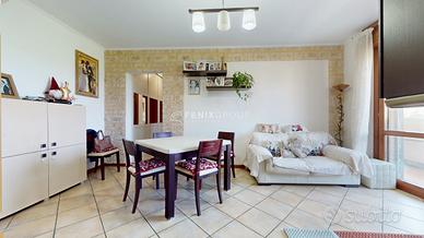 TRILOCALE CON BOX