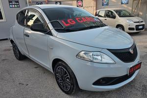 Lancia Ypsilon 1.2 69 CV 5 porte GPL Ecochic Plati
