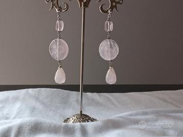 orecchini argento rodiato con quarzo rosa.