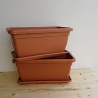 Coppia di fioriere vasi in plastica terracotta