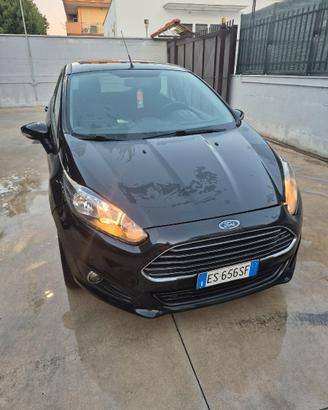 Ford fiesta 1.4 benzina