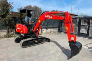 E132 Escavatore 26 q Libra 224 S
