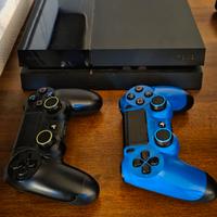 PlayStation 4 + 2 joystick + accessori + giochi