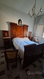 Struttura letto antico legno massello 