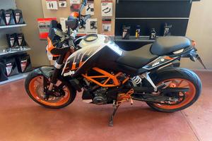 KTM 390 Duke ABS