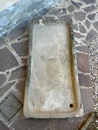 Mangiatoia / lavello in pietra