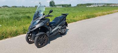 Scooter QUADRO QV3