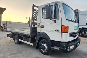 nissan atleon