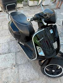 Piaggio vespa gas 300