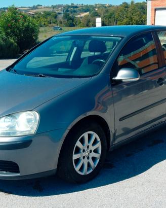 Volkswagen Golf 1.6 5p. Gpl