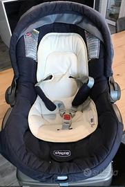 Seggiolino auto Chicco – 15 €