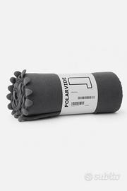 Coperta Ikea POLARVIDE grigia