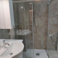 Colonna Doccia Con Idromassaggio 