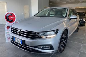 Volkswagen Passat Variant 2.0 150 Cv SCR EVO DSG E
