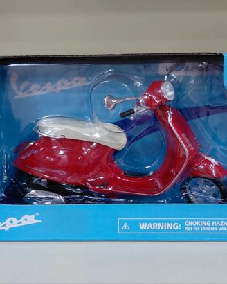 Vespa Piaggio New Primavera Die-Cast 1-12 NewRay 