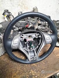 Volante Nissan Qashqai 2