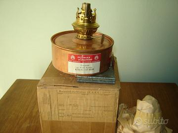vecchia lampada a petrolio vintage anno '60