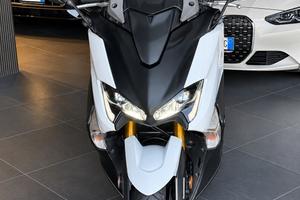 Yamaha T Max 530