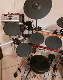 Batteria elettronica Yamaha DTX press IV