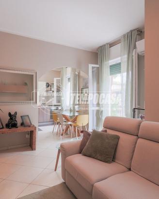 APPARTAMENTO CON 3 CAMERE DA LETTO E GARAGE