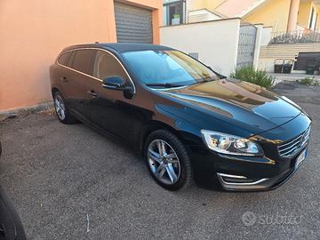 Volvo v60 d5 