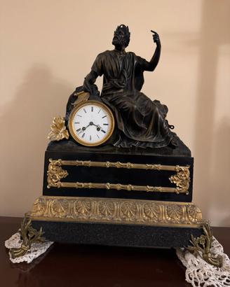 Pendolo in bronzo e marmo antico ‘800