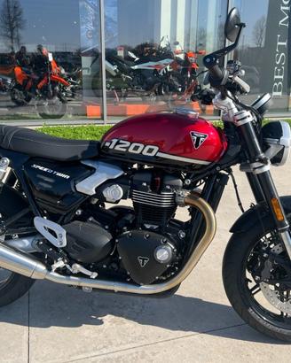 TRIUMPH Speed Twin 1200