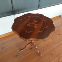 Tavolino tondo in legno