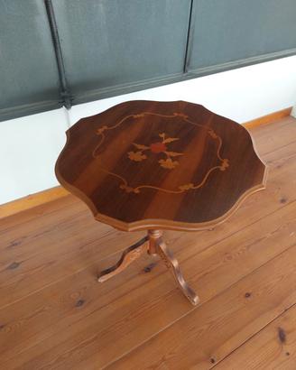 Tavolino tondo in legno