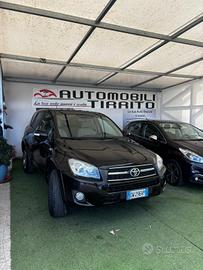 Toyota RAV4 Crossover 2.2 D-Cat A/T 150 CV Luxury