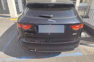 Jaguar f pace R Sport 2.0 diesell