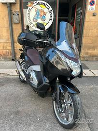 Honda Integra 700