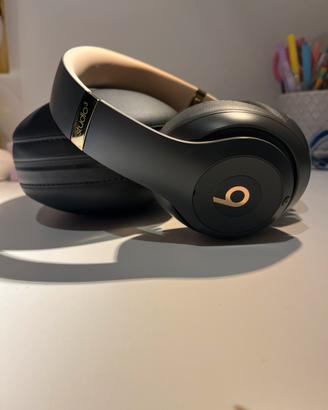 Beats studio 3