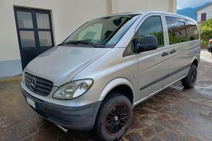 Furgone Mercedes Vito 115 cdi camperizzato