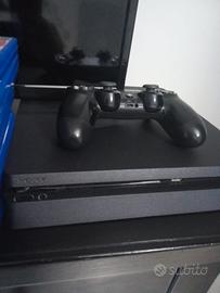 PLAYSTATION PS4 +CAVETTERIA+1 CONTROLLER+9 GIOCHI