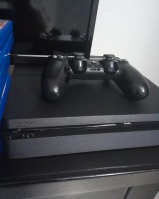 PLAYSTATION PS4 +CAVETTERIA+1 CONTROLLER+9 GIOCHI