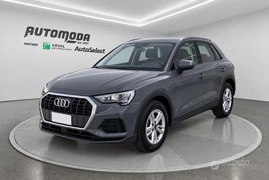 Audi Q3 35 2.0 tdi Business s-tronic