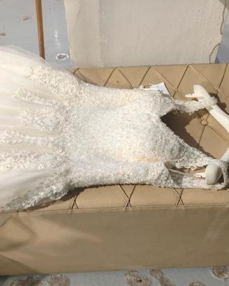 Abito da sposa nuovo con cartellino taglia 46