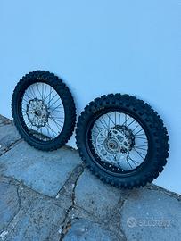 Cerchi enduro KTM completi + gomme NUOVE