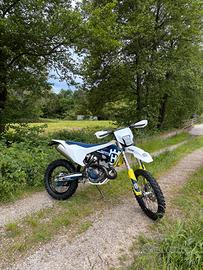 Husqvarna FE 250