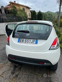 Lancia y Elefantino Rosa